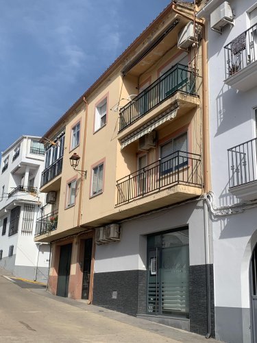 property-image