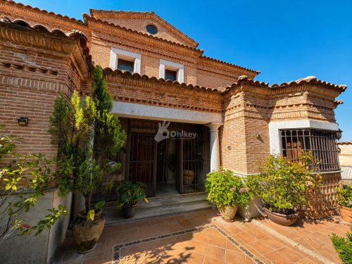 property-image