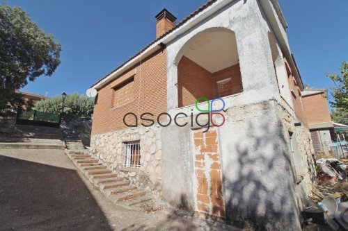 property-image