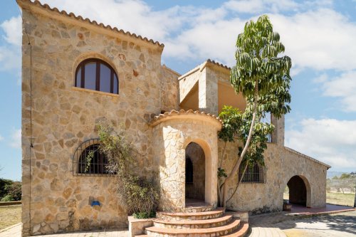 property-image