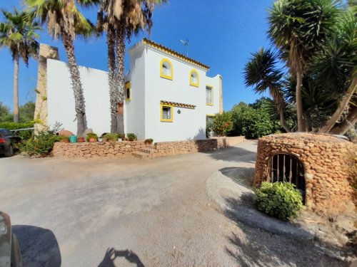 property-image