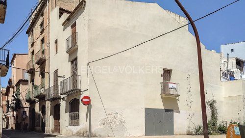 property-image