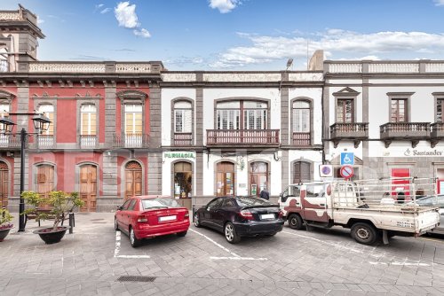property-image