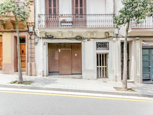 property-image