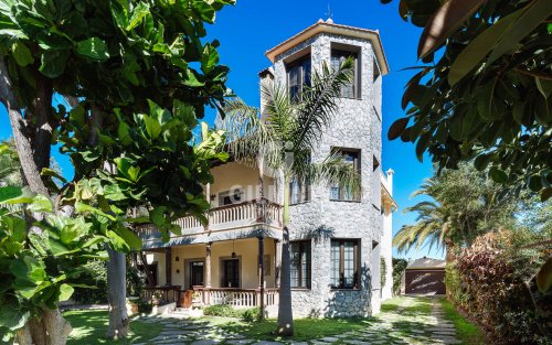 property-image