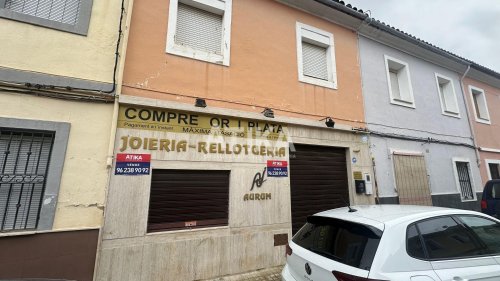 property-image