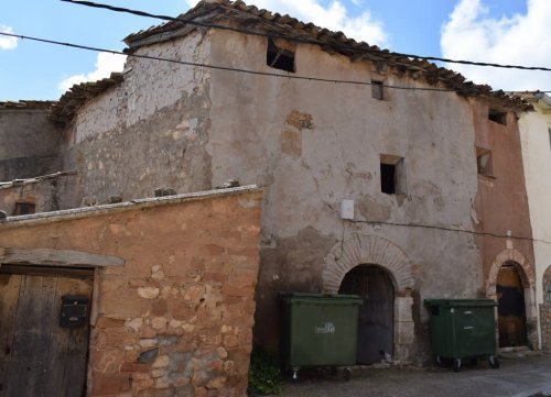 property-image