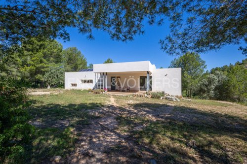 property-image