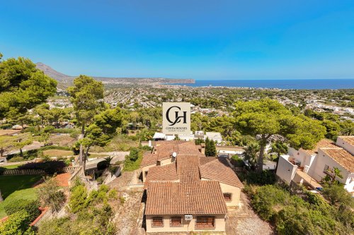 property-image