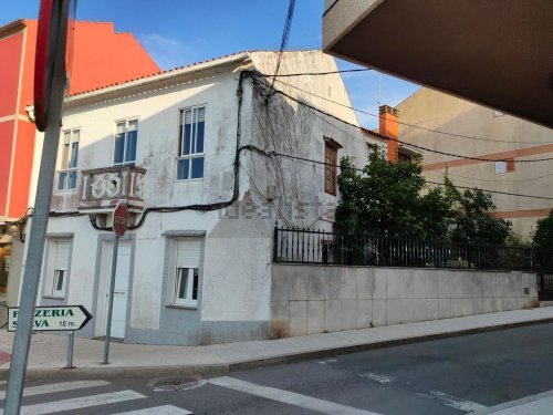property-image